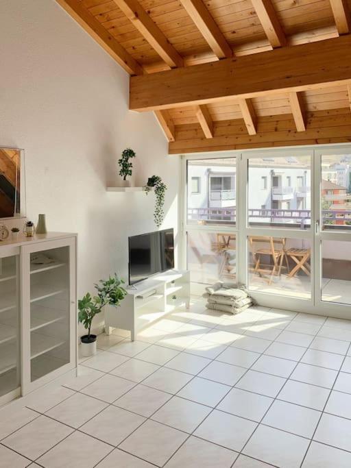 Charming Penthouse With Veranda In The Center Of Brigue Extérieur photo
